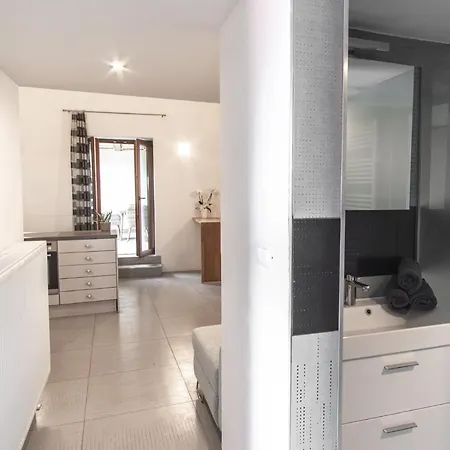 Apartment The View Hermes Art Sezana Exterior photo