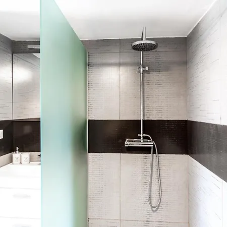 Apartment The View Hermes Art Sezana Exterior photo